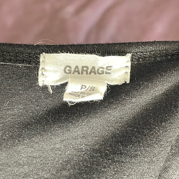 Cropped Long Sleeve Garage Top ♡ Size S - Picture 2 of 3